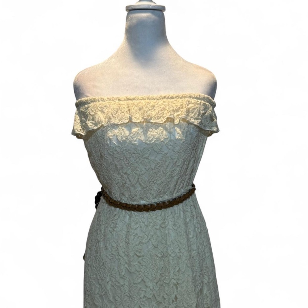 Off-Shoulder Lace Dress Medium P-P 17” Waist 28” elastic, length from waist 42”